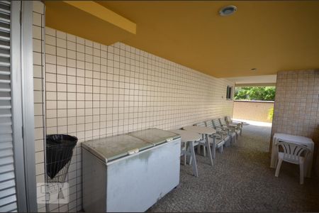 Apartamento para alugar com 70m², 2 quartos e 1 vagaÁrea comum - Churrasqueira