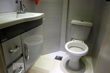 Apartamento à venda com 80m², 2 quartos e 1 vagaLavabo