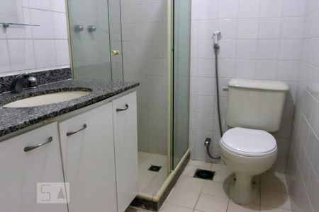 Apartamento à venda com 80m², 2 quartos e 1 vagaBanheiro da Suíte 2 