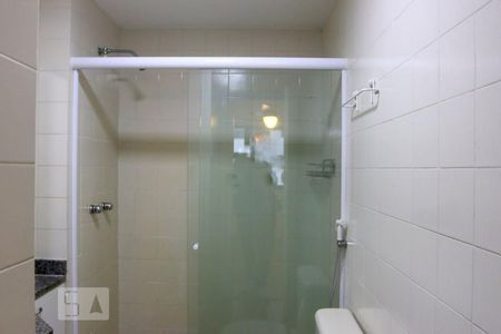 Apartamento à venda com 80m², 2 quartos e 1 vagaBanheiro da Suíte 1 