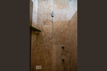 Apartamento à venda com 371m², 3 quartos e 4 vagasBanheiro da Suíte 1