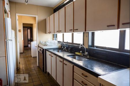 Apartamento à venda com 371m², 3 quartos e 4 vagasCozinha