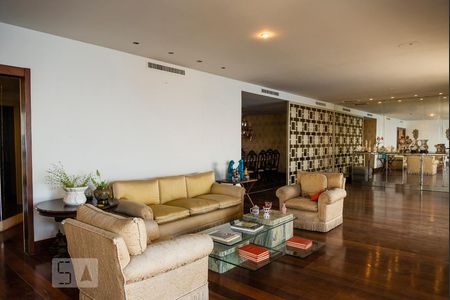Sala de apartamento à venda com 3 quartos, 371m² em Copacabana, Rio de Janeiro