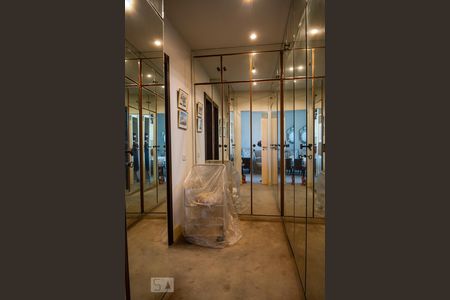 Apartamento à venda com 371m², 3 quartos e 4 vagasCloset da suíte 1