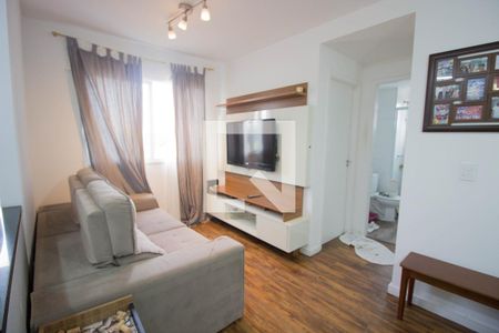 Sala de apartamento para alugar com 2 quartos, 46m² em Itaquera, São Paulo