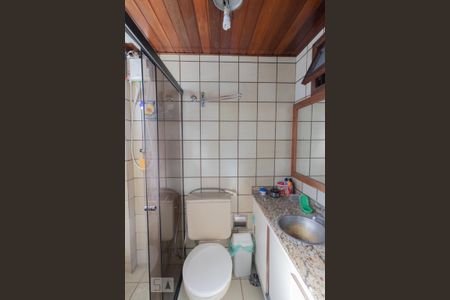 Apartamento à venda com 70m², 2 quartos e 1 vagaBanheiro da Suíte