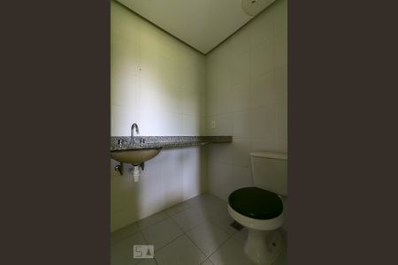 Apartamento para alugar com 73m², 2 quartos e 1 vaga Apartamento para alugar com 73m², 2 quartos e 1 vagaBanheiro da Suíte