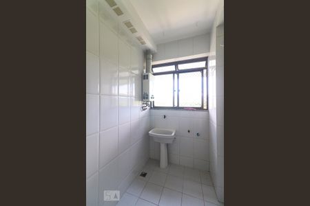 Apartamento para alugar com 73m², 2 quartos e 1 vaga Apartamento para alugar com 73m², 2 quartos e 1 vagaÁrea de Serviço