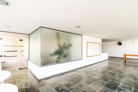 Apartamento para alugar com 48m², 2 quartos e 1 vagaSalão de Festas