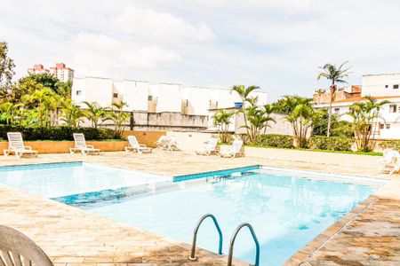Apartamento para alugar com 48m², 2 quartos e 1 vagaPiscina