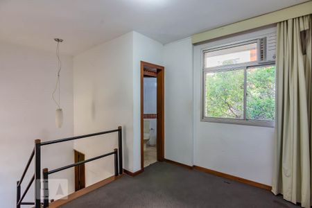 Quarto Suíte de kitnet/studio para alugar com 1 quarto, 55m² em Lourdes, Belo Horizonte