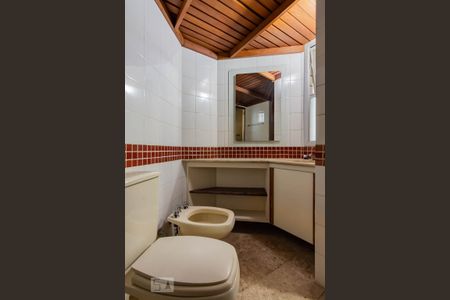 Studio para alugar com 55m², 1 quarto e 1 vaga Studio para alugar com 55m², 1 quarto e 1 vagaBanheiro Quarto Suíte
