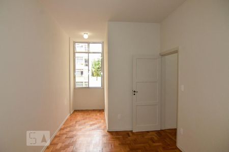 Apartamento para alugar com 65m², 2 quartos e sem vagaQuarto 2