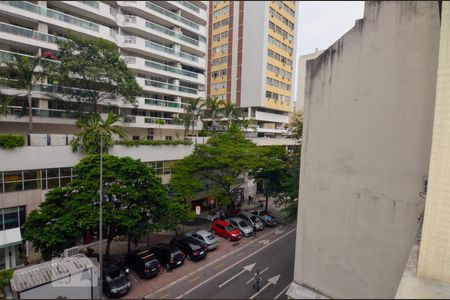 Vista da Sala de apartamento para alugar com 2 quartos, 65m² em Laranjeiras, Rio de Janeiro