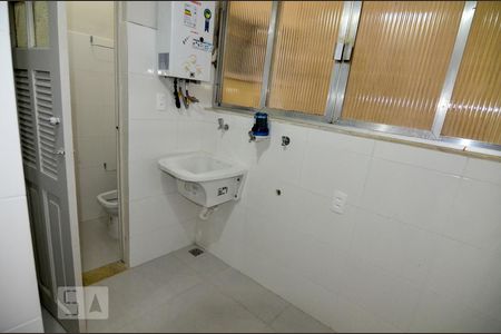 Apartamento para alugar com 65m², 2 quartos e sem vagaÁrea de Serviço
