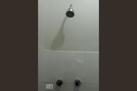 Apartamento para alugar com 65m², 2 quartos e sem vagaBanheiro de Serviço