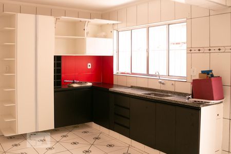 Cozinha de casa à venda com 2 quartos, 280m² em Jardim Sao Nicolau, São Paulo