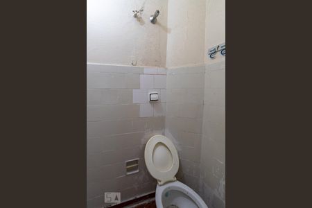 Apartamento à venda com 80m², 3 quartos e sem vagaBanheiro de Serviço