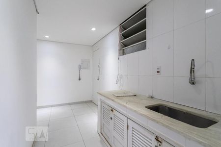 Apartamento à venda com 80m², 3 quartos e sem vagaCozinha