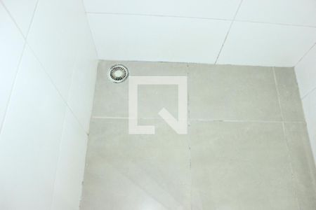Banheiro de apartamento para alugar com 1 quarto, 40m² em Vila Augusta, Guarulhos