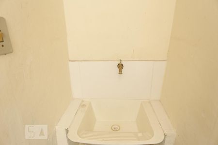 Apartamento à venda com 50m², 1 quarto e sem vagaArea de Serviços