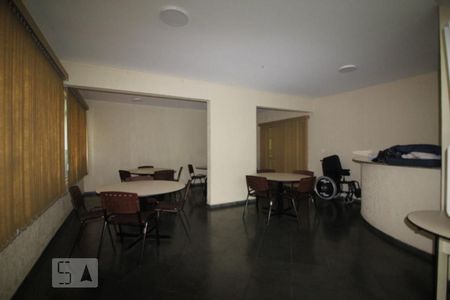 Apartamento à venda com 65m², 2 quartos e 1 vagaÁrea comum