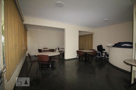 Apartamento à venda com 65m², 2 quartos e 1 vagaÁrea comum