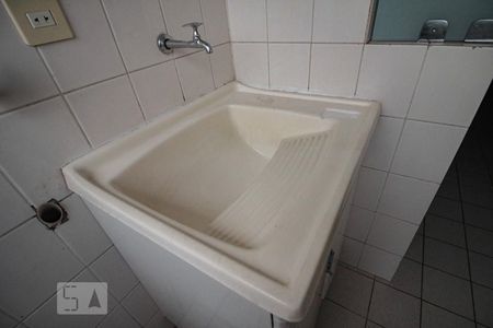 Apartamento à venda com 65m², 2 quartos e 1 vagaÁrea de Serviço