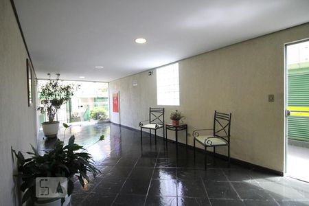 Apartamento à venda com 65m², 2 quartos e 1 vagaÁrea comum