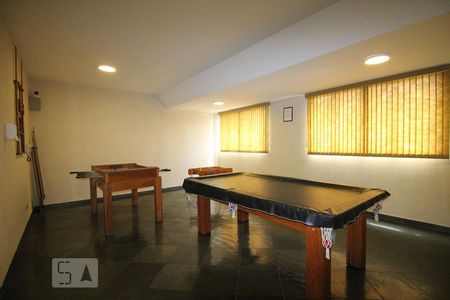 Apartamento à venda com 65m², 2 quartos e 1 vagaÁrea comum