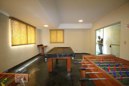 Apartamento à venda com 65m², 2 quartos e 1 vagaÁrea comum