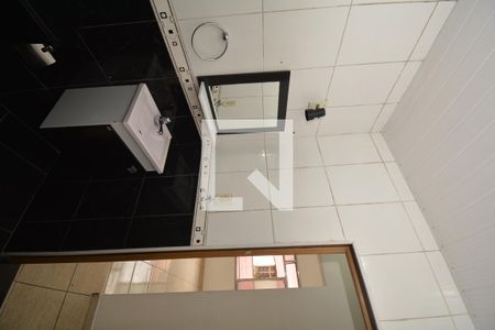 Apartamento à venda com 65m², 2 quartos e sem vagaBanheiro