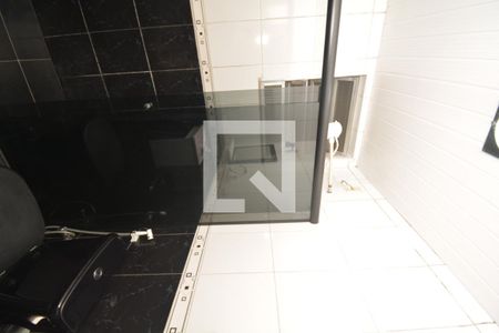 Apartamento à venda com 65m², 2 quartos e sem vagaBanheiro