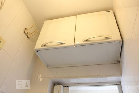 Apartamento à venda com 65m², 2 quartos e 1 vagaBanheiro de Serviço