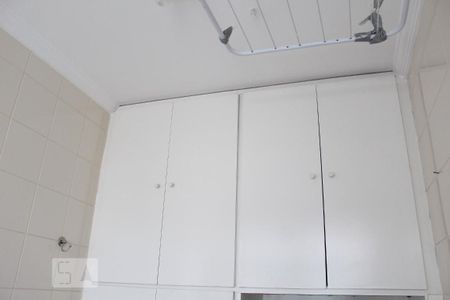 Apartamento à venda com 65m², 2 quartos e 1 vagaÁrea de Serviço