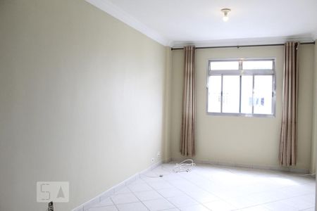 Apartamento à venda com 65m², 2 quartos e 1 vagaSala
