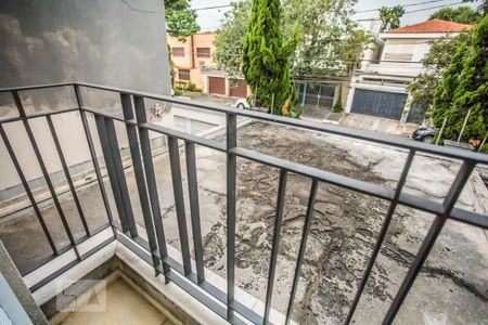 Casa à venda com 300m², 3 quartos e 3 vagas Casa à venda com 300m², 3 quartos e 3 vagasVaranda - Closet - Suite 3