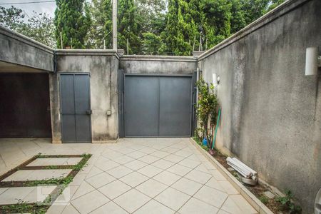 Casa à venda com 300m², 3 quartos e 3 vagas Casa à venda com 300m², 3 quartos e 3 vagasVista do Escritório