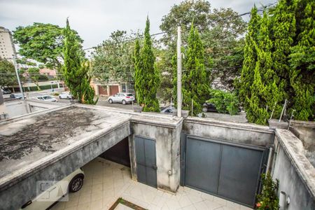 Casa à venda com 300m², 3 quartos e 3 vagas Casa à venda com 300m², 3 quartos e 3 vagasVista da varanda