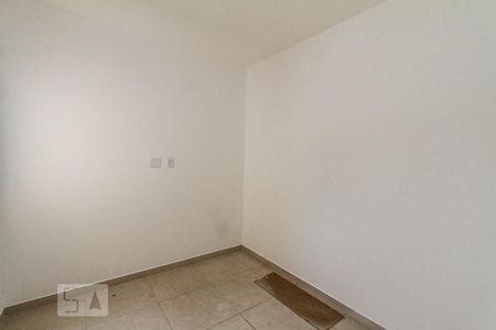 Quarto de casa de condomínio para alugar com 1 quarto, 50m² em Vila Nova Manchester, São Paulo