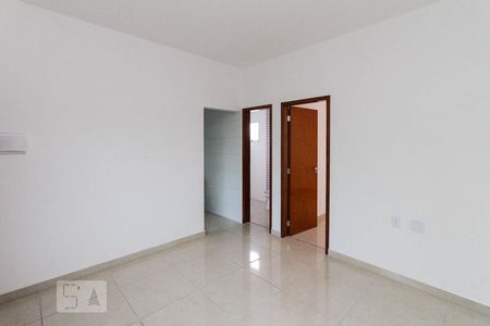 Sala de casa de condomínio para alugar com 1 quarto, 50m² em Vila Nova Manchester, São Paulo