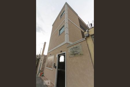 Casa de condomínio para alugar com 50m², 1 quarto e sem vaga Casa de condomínio para alugar com 50m², 1 quarto e sem vagaFachada