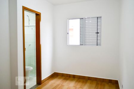 Quarto 1 Janela de casa de condomínio para alugar com 2 quartos, 52m² em Jardim Gonzaga, São Paulo