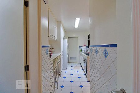 Apartamento à venda com 280m², 3 quartos e 4 vagasCozinha