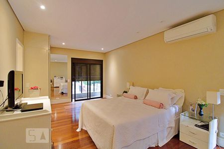 Apartamento à venda com 280m², 3 quartos e 4 vagasSuíte Master