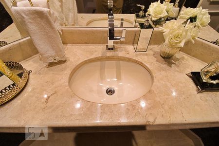 Apartamento à venda com 280m², 3 quartos e 4 vagasLavabo