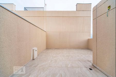 Apartamento à venda com 102m², 2 quartos e 3 vagasCobertura