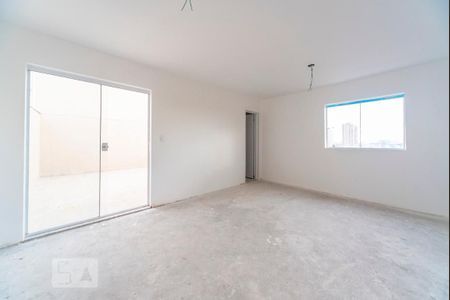 Apartamento à venda com 102m², 2 quartos e 3 vagasCobertura