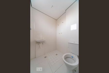 Apartamento à venda com 102m², 2 quartos e 3 vagasBanheiro do Quarto 2
