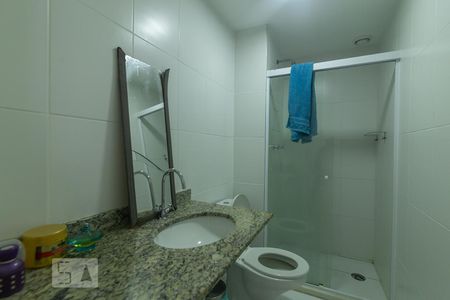 Apartamento à venda com 85m², 3 quartos e 1 vaga Apartamento à venda com 85m², 3 quartos e 1 vagaBanheiro 2